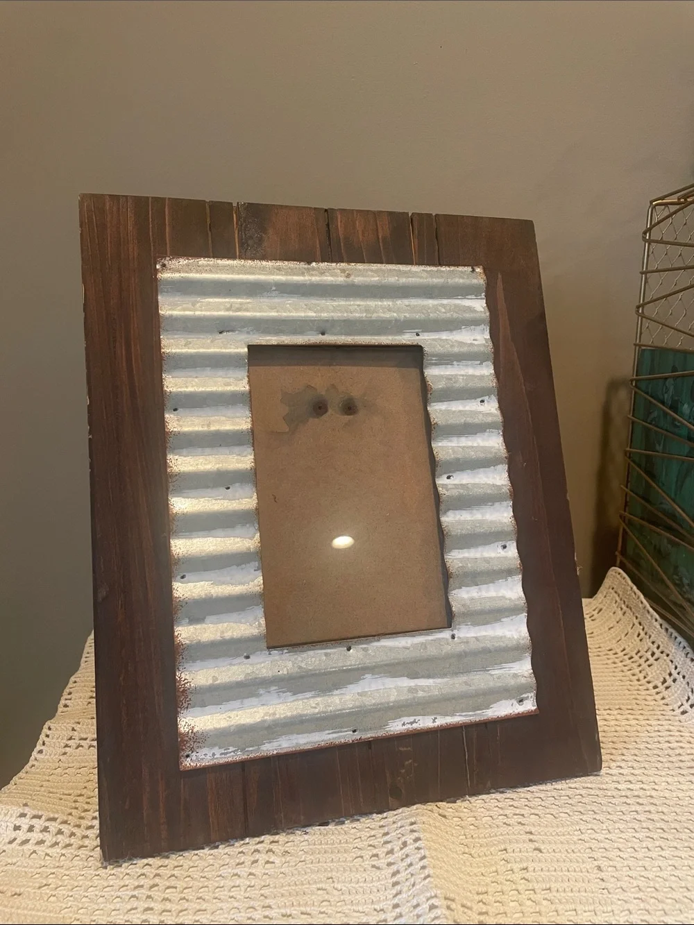 Wood picture frame holds 4x6 print
